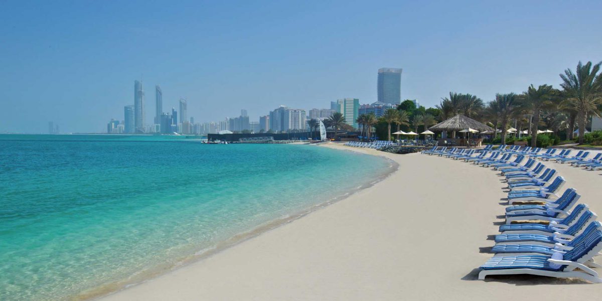 Abu Dhabi-Hilton Beach