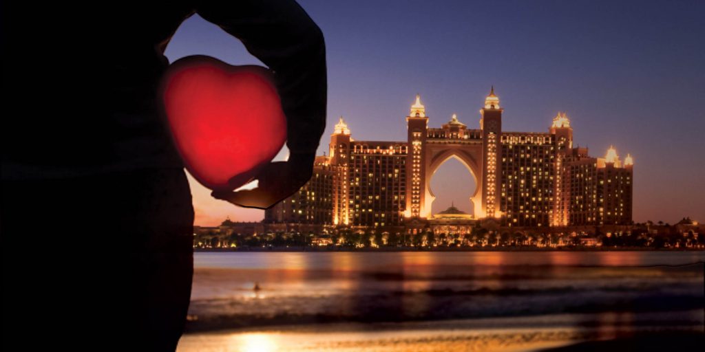 Публичная романтика в ОАЭ